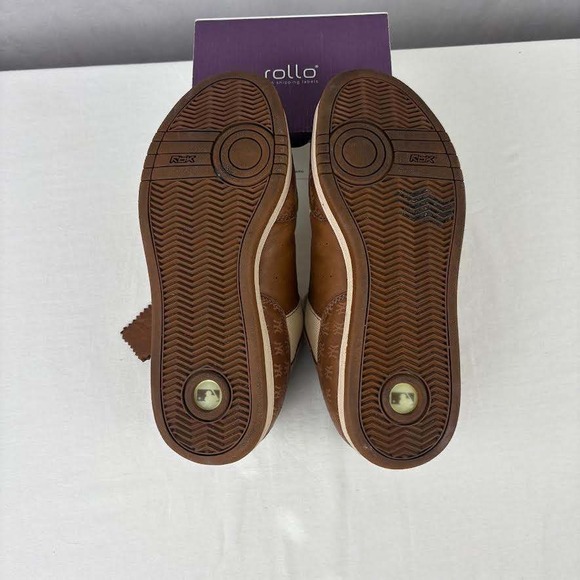 Reebok New York Yankees MLB Collaboration Low Top Sneakers Brown Cream Men's 9.5 - Picture 5 of 12